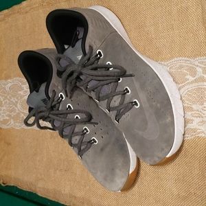 Nike Lunar Hyperrev Low EXT Men's Basketball Shoes Sz 13, Grey, Good Condition